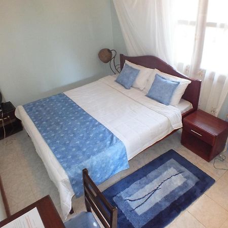 Family Nest Guesthouse Kisumu Buitenkant foto