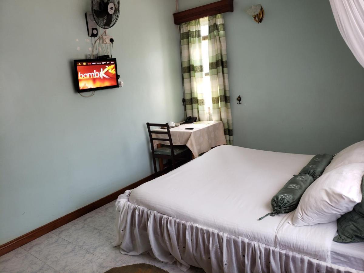 Family Nest Guesthouse Kisumu Buitenkant foto